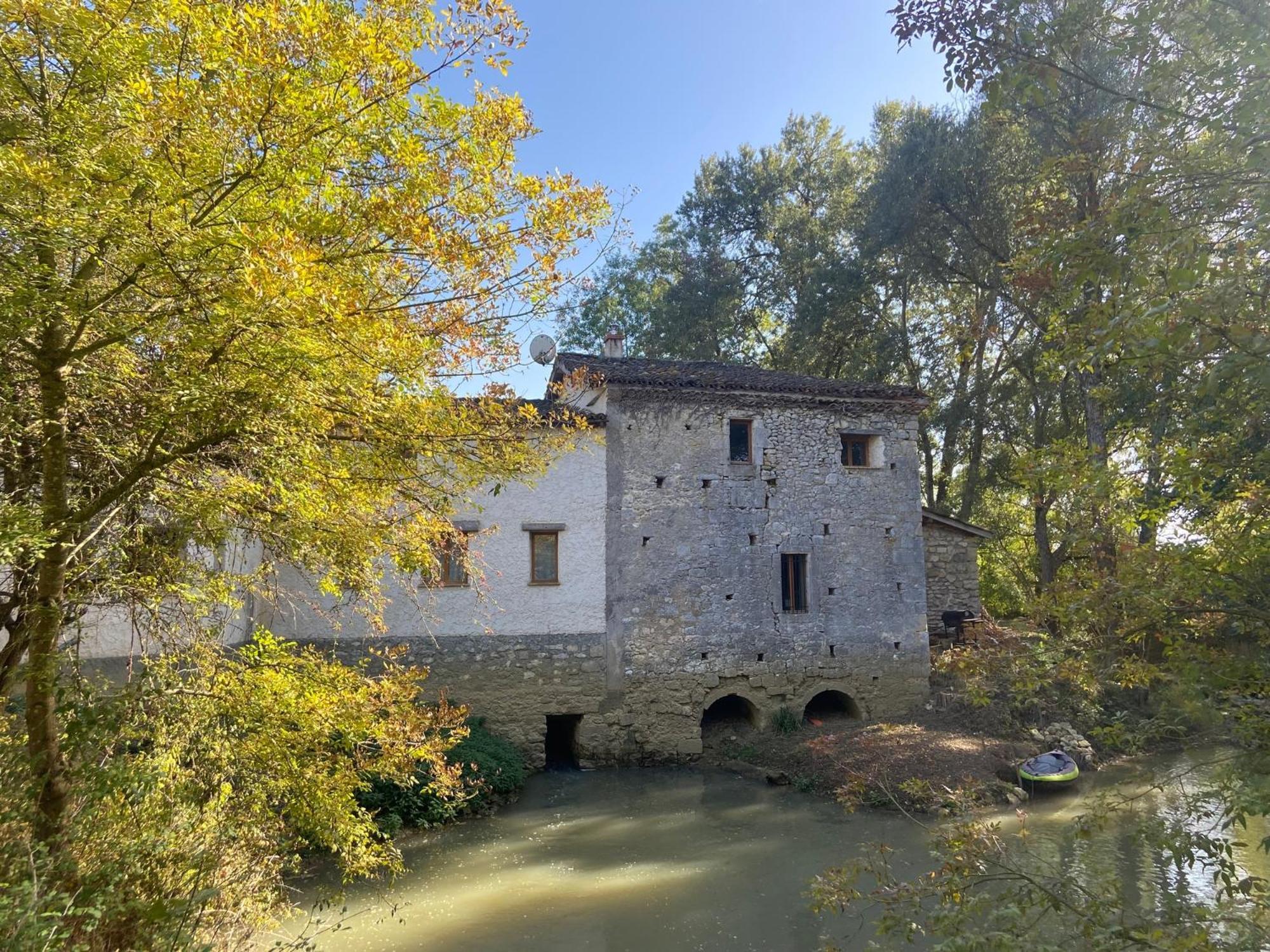 Gite Le Moulin Samsara Homps (Gers) Exterior foto